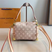 ルイヴィトン スーパーコピー エレガント 高級感 ショルダーバッグ ピンクモノグラム LOUIS VUITTON