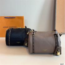 LOUIS VUITTON 偽物 シック 上質 ハンドバッグ モノグラムストラップ プレミアム ルイヴィトン