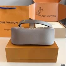 ルイヴィトン コピー 個性派 トレンド ショルダーバッグ チェーンデザイン話題  LOUIS VUITTON