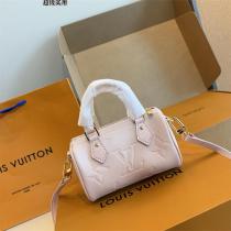 LOUIS VUITTON 偽物 ミニバッグ 可愛い 上品 コンパクト 軽量  ショルダー 新登場 ルイヴィトン