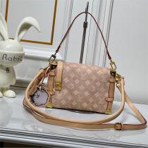 LOUIS VUITTON コピー モノグラム ピンクショルダーバッグ フェミニ...