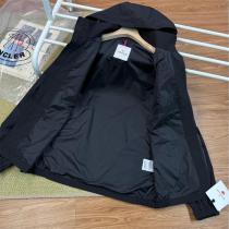 モンクレール コピー スタイリッシュ ロゴスリーブ ウインドブレーカー MONCLER