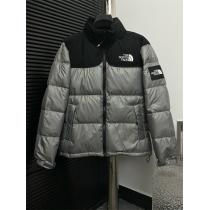 THE NORTH FACE コピー ダウンジャケット 防寒 軽量 スタイリッシュ ノースフェイス