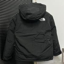 THE NORTH FACE スーパーコピー マウンテンジャケット 機能的 モダン 頑丈 ノースフェイス