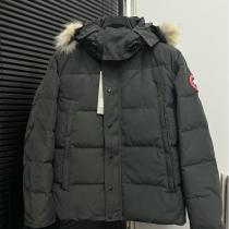 Canada Goose コピー ダウンジャケット ショート丈 ファー付き 最新 人気 カナダグース