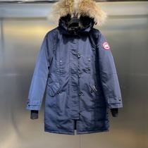 Canada Goose スーパーコピー ダウンコート ロング丈 レッド ファー付き 限定 激安 カナダグース