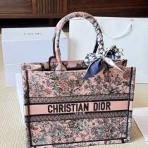 DIOR 偽物 秋冬華麗 限定 ブックトート バッグ フラワー 刺繍デザイン 優雅 ディオール