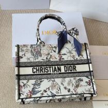 DIOR スーパーコピー 秋冬上質 フローラル ブックトート バッグ ナチュラル モダン　ディオール