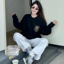 ルイヴィトン スーパーコピー スウェット トレーナー ポケット スタイリッシュ LOUIS VUITTON