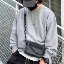 LOUIS VUITTON コピー ショルダーバッグ モードブラック 魅力的チェーン ルイヴィトン