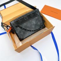 LOUIS VUITTON コピー ショルダーバッグ モードブラック 魅力的チェーン ルイヴィトン