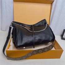 ルイヴィトン コピー ショルダーバッグ 重厚ブラック 洗練チェーン LOUIS VUITTON