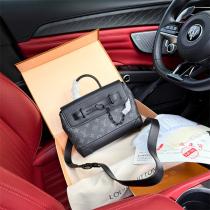 ルイヴィトン スーパーコピー ミニバッグ 精悍ブラック モダンデザイン LOUIS VUITTON