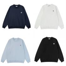MONCLER スーパーコピー トレーナー シンプル 上品 ベーシック 着回し自在 モンクレール