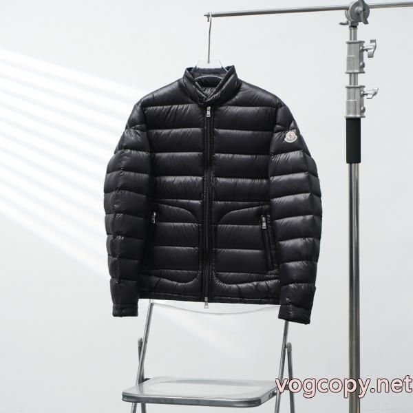 MONCLERライトカップルスタンドカラーダウンジャケット