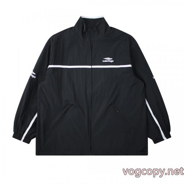 コピー ブランドBALENCIAGAコート今年流行 男女共用 日本未入荷