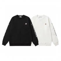 MONCLERプリントラウンドネックパーカー