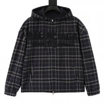Balenciagaチェックシールアルファベットジッパーコート