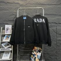 Prada新型三角標識リベットファスナーコート男女同型