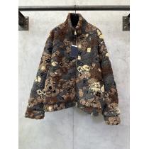 ブランド アクセサリー 激安最高品質 人気商品登場 激安通販コートLOUIS V...