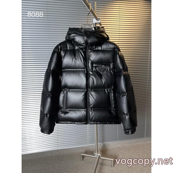 値下げ！ 期間限定大人気商品 最高に人気商品!PRADA 2026ブランドコピーダウンジャケット