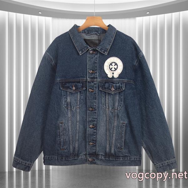 注目されている新品 品質感 特別感満載のデザインブランド コピー 専門店コートCHROME HEARTS