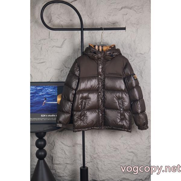 ダウンジャケットコピー ブランド 通販国内入手困難 先行販売!! 欧米韓流/雑誌 BURBERRY