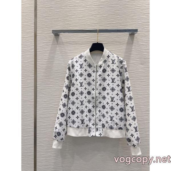 2026一番最高人気 店舗で人気満点 独特LOUIS VUITTONコートスーパー コピー 品