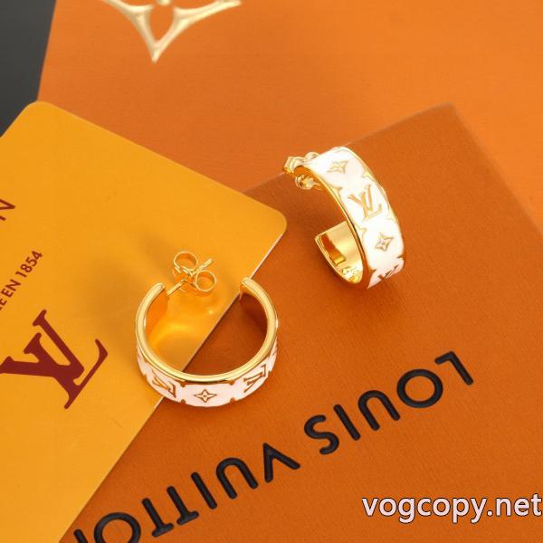 偽 ブVIP SALE！即発可！ 今季トレンドの限定アイテム 激安LOUIS VUITTON耳くぎブランド 偽物 激安ランド耳くぎ細身効果抜群！：只限用于女人的衣服 新作コレクション 日本未入荷LOUIS VUITTON