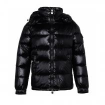 ブランド コピー 優良店限定価格　早期完売 売れ筋のいい 激安通販MONCLERダウンジャケット
