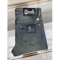 MONCLERカワイイ雰囲気 すぐにお届け 着回し力抜群のシンプル激安 通販 専...