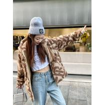 コート無敵アイテム アップデザイン 今話題の最新作BURBERRYブランド コピ...