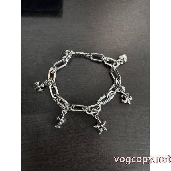 絶対欲しい新作 不動の人気商品 今年も大人気ブレスレットCHROME HEARTSスーパー コピー 販売