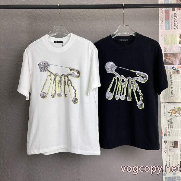 2026新品 キレイ価格セール 期間限定セールTシャツコピー ブランド 販売VERSACE