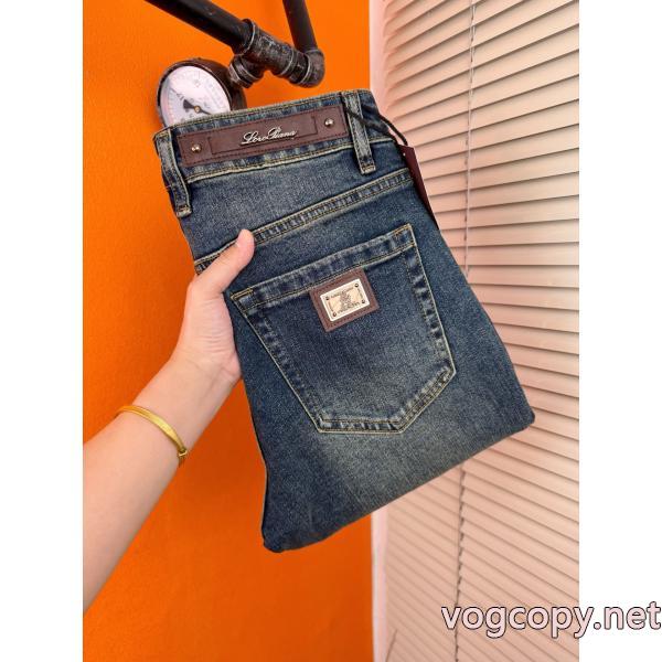 素敵な冬の定番アイテム 上品カジュアルな雰囲気に 2026冬のトレンドジーンズスーパー コピー 販売LOUIS VUITTON