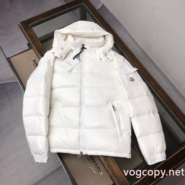 激安 通販 専門店    ダウンジャケット独創的なデザイン 限定品2026 圧倒的な人気MONCLER.