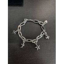 絶対欲しい新作 不動の人気商品 今年も大人気ブレスレットCHROME HEART...