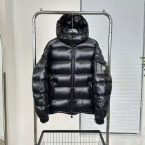 スーパー コピー 品ダウンジャケット人気ブランド新作 定番デザイン 今年流行MONCLER