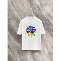 ブランド コピー 安心2026新品入荷 男女兼用 カジュアルもある絶妙な雰囲気LOUIS VUITTONTシャツ