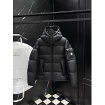 ダウンジャケットスーパー コピー 通販 優良MONCLER注目度が高いアイテム ...