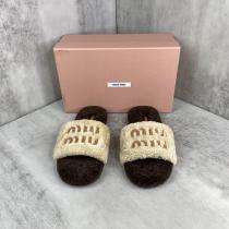 コピー 商品 通販    サンダルミュウミュウ安心の直営店買付け！ 秋冬に役立つ...