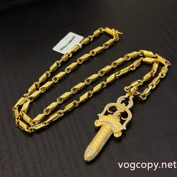 ネックレスコピー 商品 通販存在感絶大スタイル 高級感溢れる 数量限定版人気アイテムCHROME HEARTS