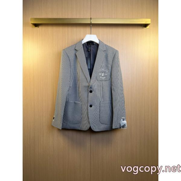 今年もトレンド 数量限定セール 大好評アイテム    スーツ偽物 ブランド 激安VERSACE..