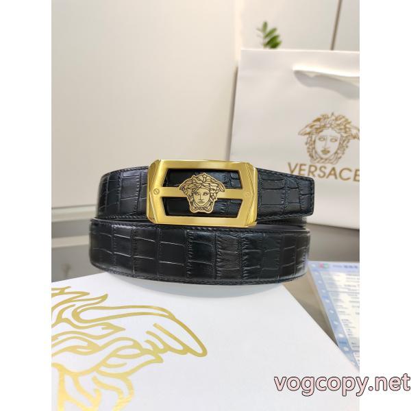 VERSACEブランド 偽物シーンで活躍する 大人の色味  26ss/大人気秋冬コレクション    ベルト..