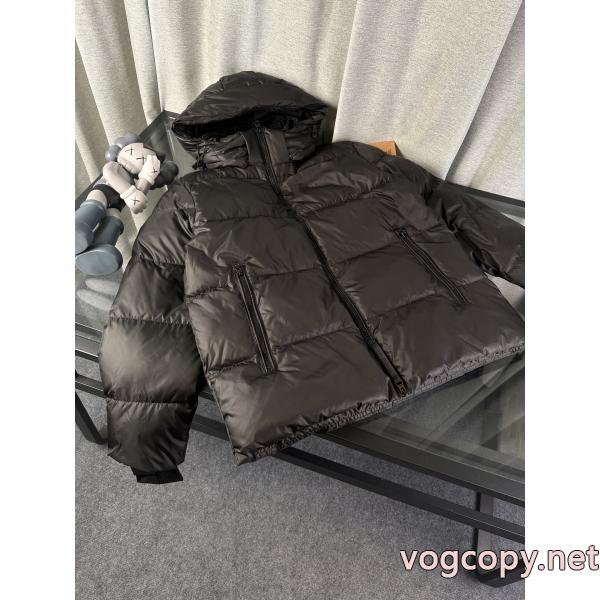 BURBERRYスーパー コピー 販売ダウンジャケット知的優秀アイテム 最安値2026 セレブが愛す 