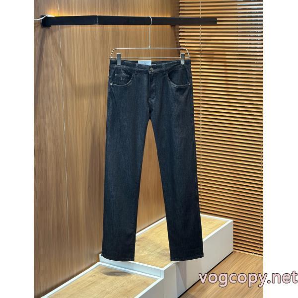 アルマーニ海外販売開始 驚きの破格値大人気 機能性抜群スーパー コピー    ズボン..