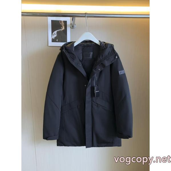 ARMANIダウンジャケット数量限定販売 新作お洒落☆ 日本未発売ブランド 偽物.