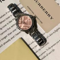 大人のための新作 セール中 プレゼントにも    時計BURBERRY偽 ブラン...