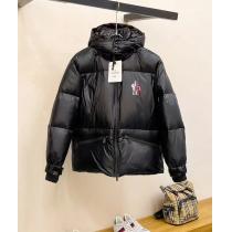 MONCLERダウンジャケット最安値挑戦中 海外セレブもお気に入り 新作入荷新品...
