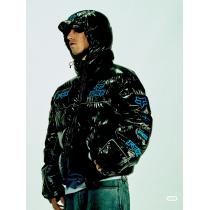 海外限定モデル 新作 冬の必須アイテムを 即納可SUPREMEブランド スーパー コピー 優良ダウンジャケット